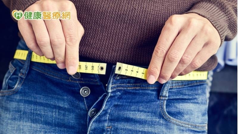 Nakakaapekto sa kalusugan ang may malaking baywang! National Health Administration: 20% ng normal na BMI Body Mass Index ay mayroon pa ring labis na sukat ng baywang
