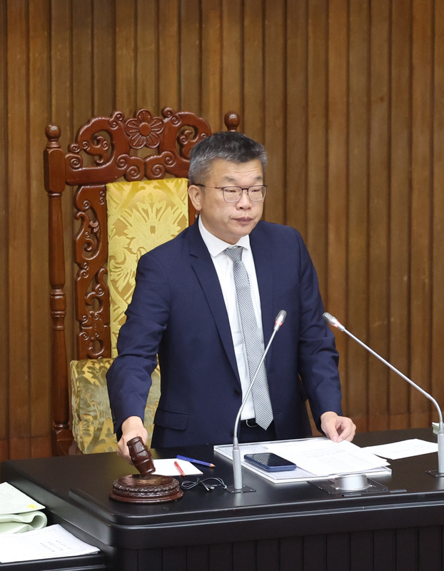 Ipinasa ng Legislative Yuan ang ikatlong pagbasa noong ika-19 upang amyendahan ang ilang probisyon ng Batas sa Pag-iwas at Pagkontrol sa Human Trafficking Ipinasa ng Legislative Yuan ang ikatlong pagbasa noong ika-19 upang amyendahan ang ilang probisyon ng Batas sa Pag-iwas at Pagkontrol sa Human Trafficking