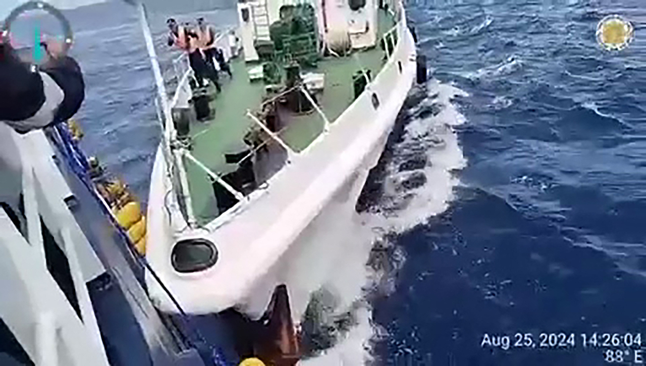 Isa na namang sagupaan ang naganap sa pagitan ng mga barko ng Pilipinas at China sa South China Sea; sinasabi ng Manila na ang China ay 'malinaw na lumalabag sa batas.'
