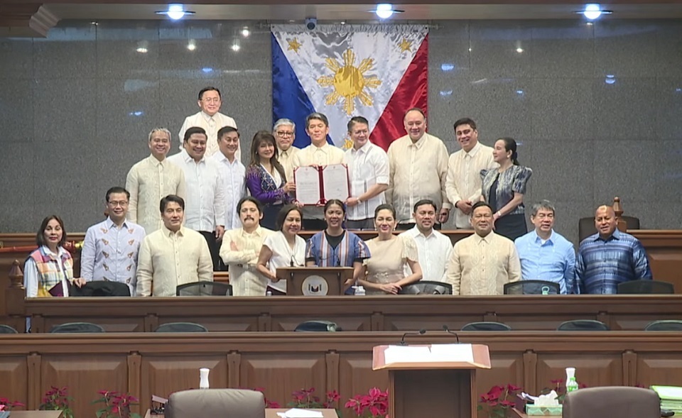 Para Maiwasan ang Banta ng Tsina, Senado ng Pilipinas Inaprubahan ang Kasunduan sa Mutual Access Kasama ang Japan