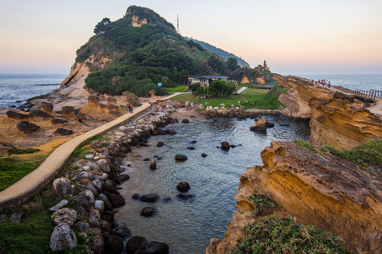 Mamasyal Tayo sa North Coast ng Taiwan!